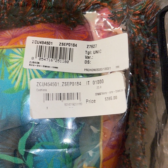 VERSACE Jungle Print Silk Cushion - Picture 6 of 6